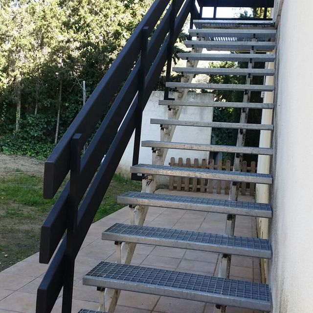 TMR- Tallers Metal·lúrgics Reus escaleras 5